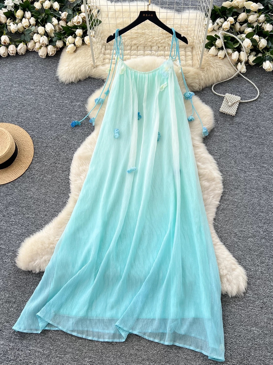 Uber everywhere dress CD765 images